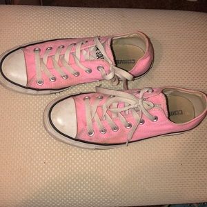 Pink converse